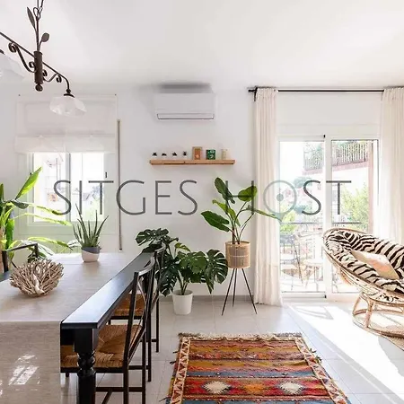 Con Patio Y A 5 Minutos De La Playa דירה *