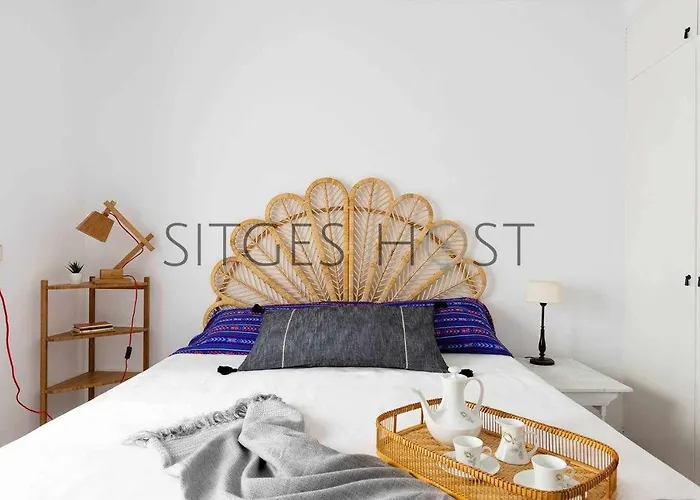 Con Patio Y A 5 Minutos De La Playa Apartament Sitges