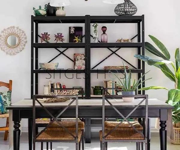 Con Patio Y A 5 Minutos De La Playa *